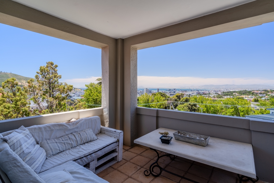 3 Bedroom Property for Sale in Oranjezicht Western Cape